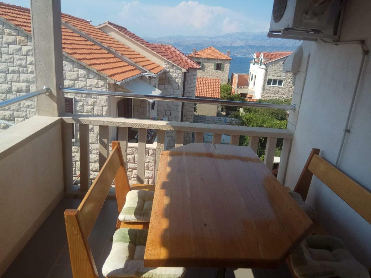 Apartmani Banic 포스티라 외부 사진