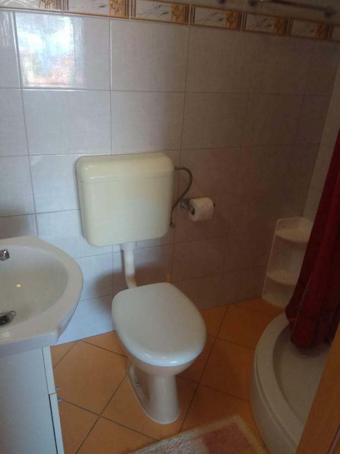 Apartmani Banic 포스티라 외부 사진
